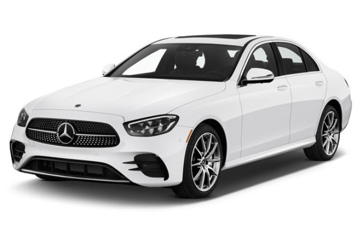 Mercedes Benz E 220 4 MATIC AMG